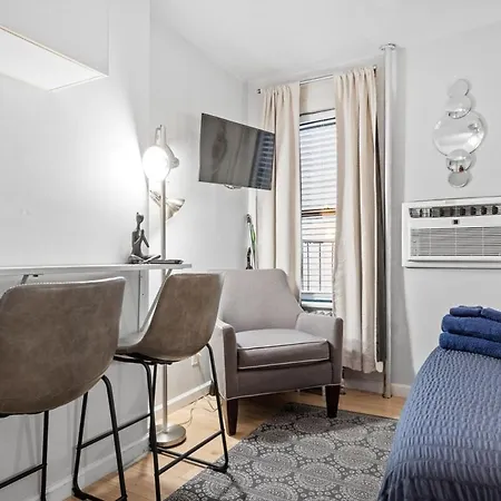 Elevate Apartment At Times Square - Cozy Studio In Times Square And Nearby Restaurants New York Exterior photo