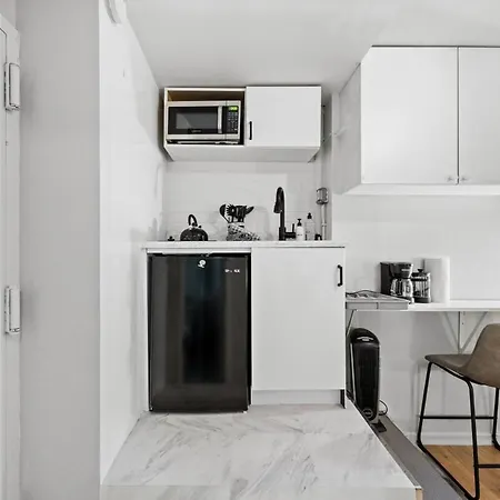 Elevate Apartment At Times Square - Cozy Studio In Times Square And Nearby Restaurants New York Exterior photo